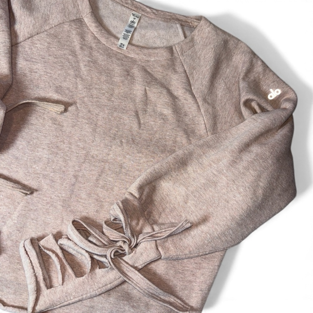 ALO Yoga Beige tribe long Sleeve Cut-Out top - Picture 6 of 11